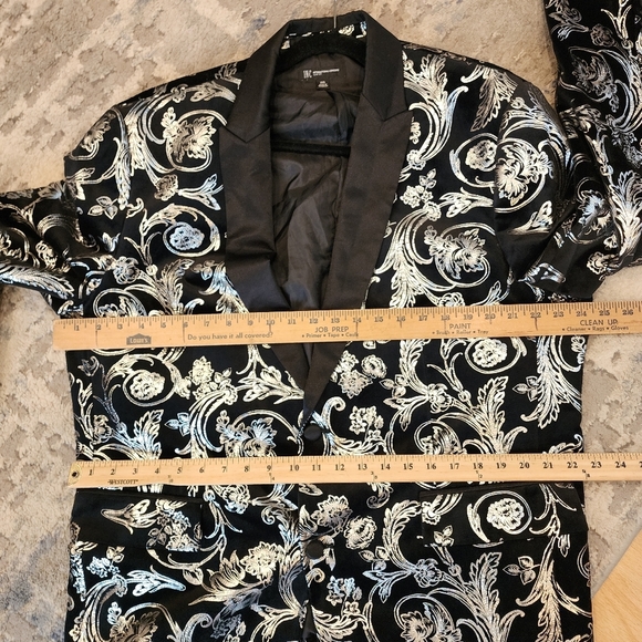 INC Black Velvet Silver Jacquard Blazer & Slim Pants. Men's size XXL & 38 pants. - Picture 14 of 17